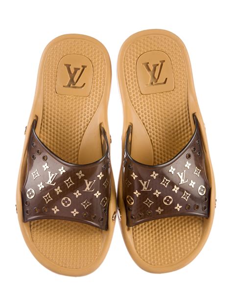 louis vuitton slides for men.